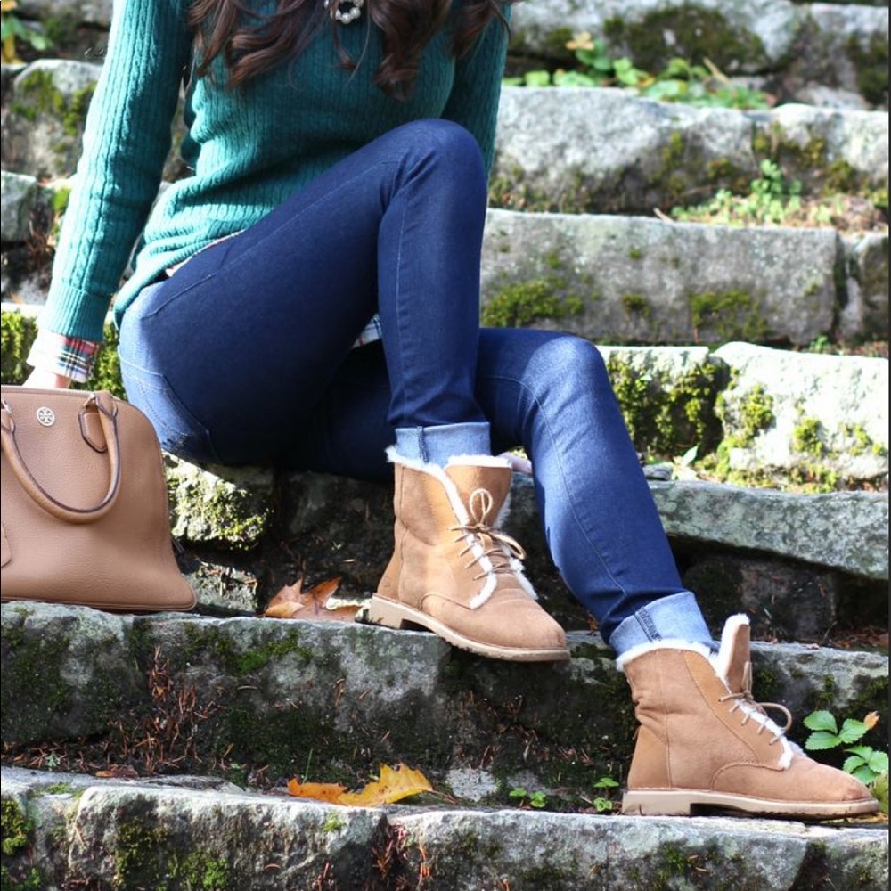 UGG Quincy Boot **EUC**